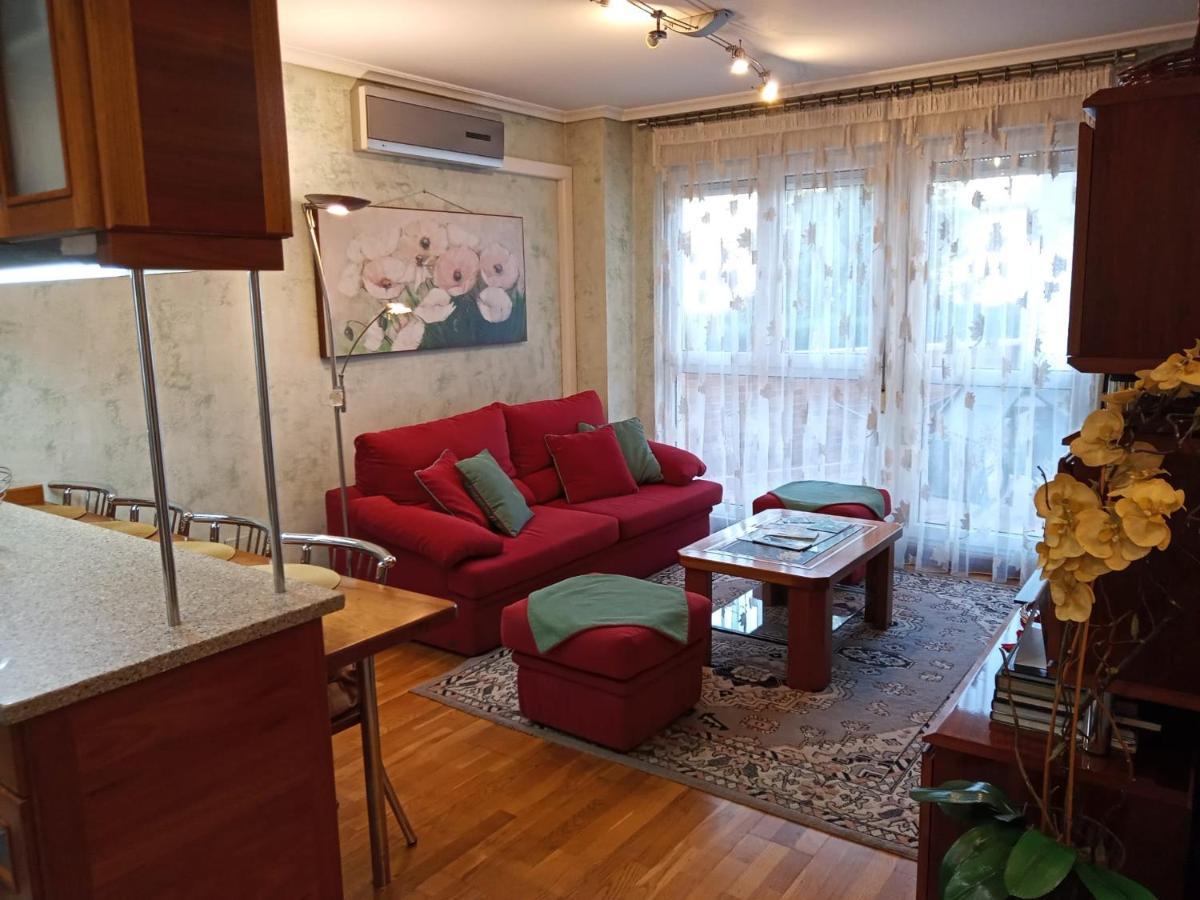 Azalea Residencial Apartment Torrelavega Bagian luar foto