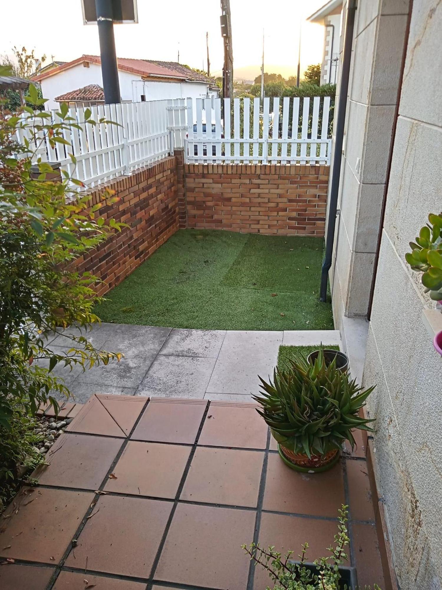 Azalea Residencial Apartment Torrelavega Bagian luar foto