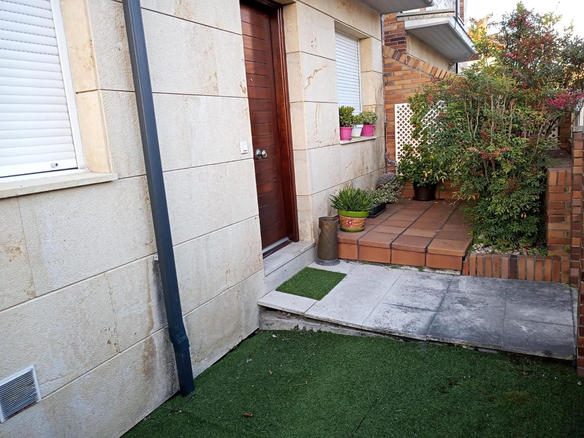 Azalea Residencial Apartment Torrelavega Bagian luar foto